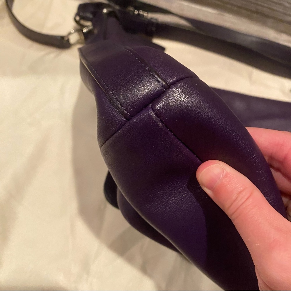 UEC Coach Purple Courtenay Purple Leather Legacy Hobo Bag - Picture 11 of 12